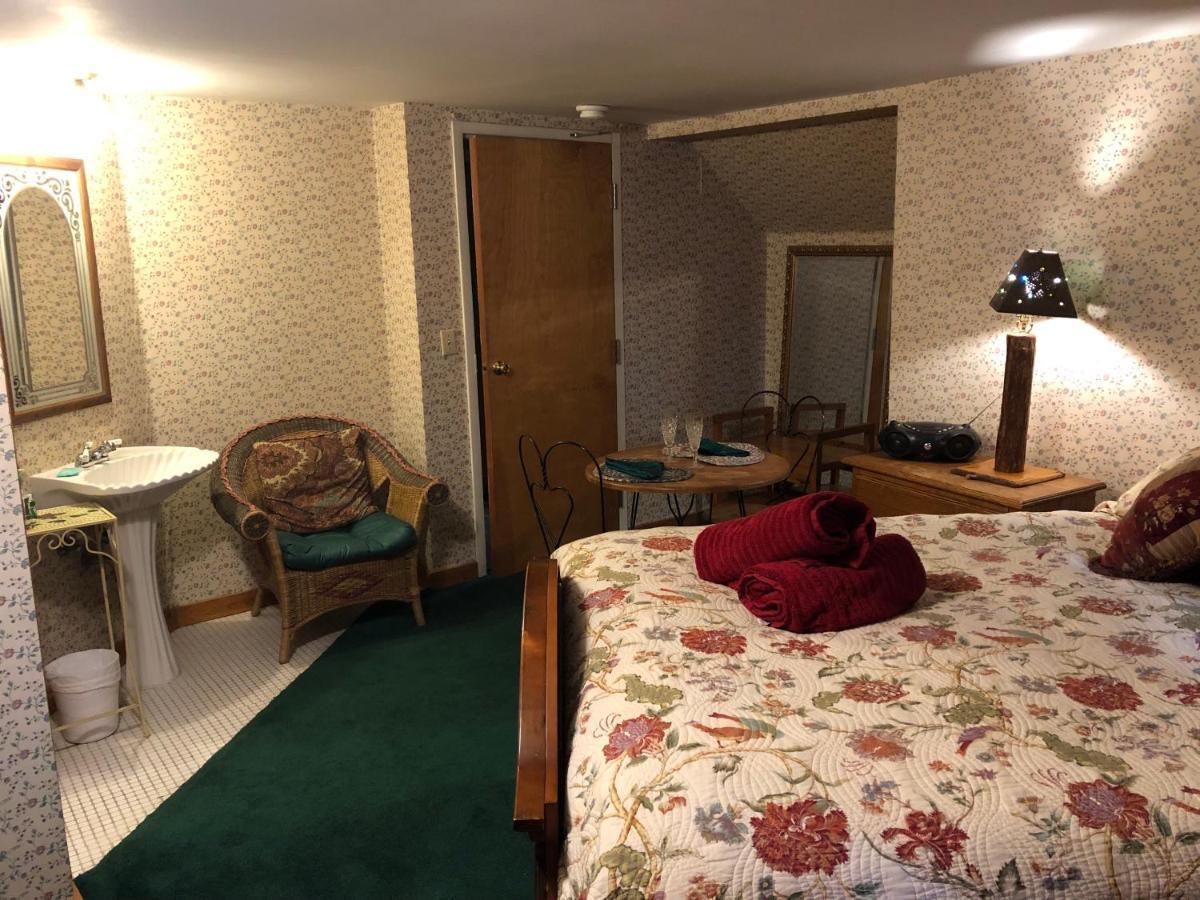 Smokies Bed And Breakfast - Evergreen Cottage Inn Pigeon Forge Ngoại thất bức ảnh