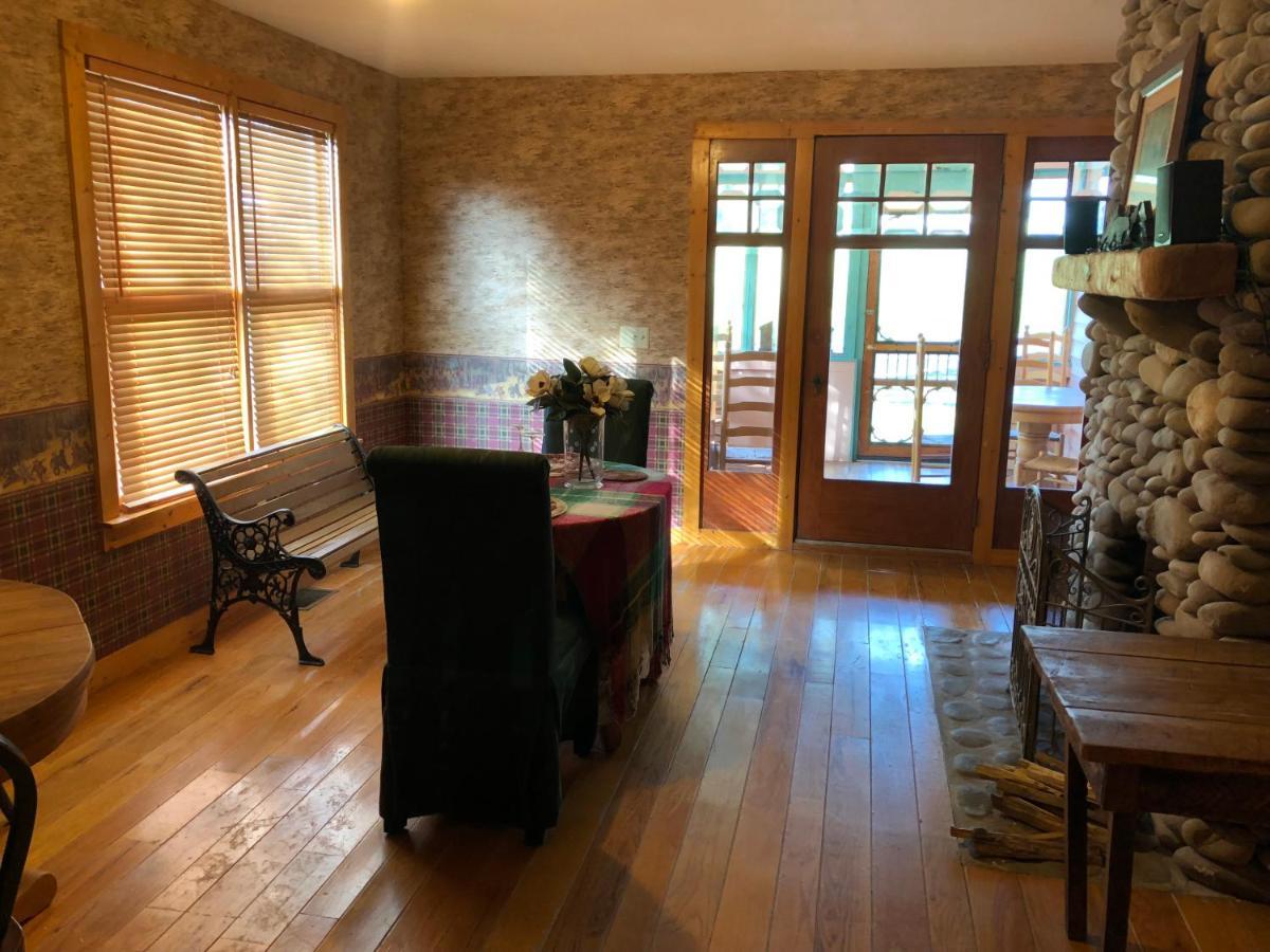Smokies Bed And Breakfast - Evergreen Cottage Inn Pigeon Forge Ngoại thất bức ảnh