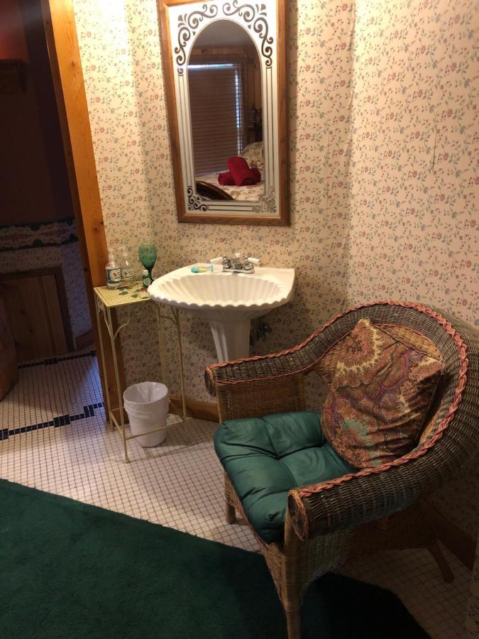 Smokies Bed And Breakfast - Evergreen Cottage Inn Pigeon Forge Ngoại thất bức ảnh